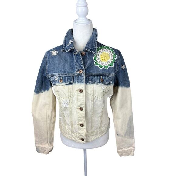 Gap Jacket Womens Size M Blue Ombre Crochet Boho Distressed Upcycled Trucker - Picture 2 of 14